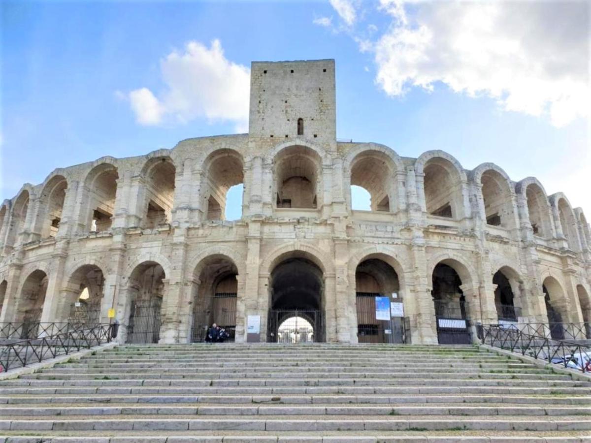 Appartement A Deux Pas De La Place Du Forum Αρλ Εξωτερικό φωτογραφία