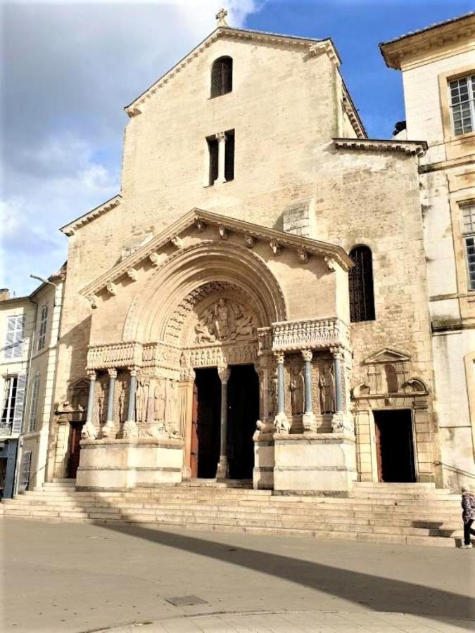 Appartement A Deux Pas De La Place Du Forum Αρλ Εξωτερικό φωτογραφία
